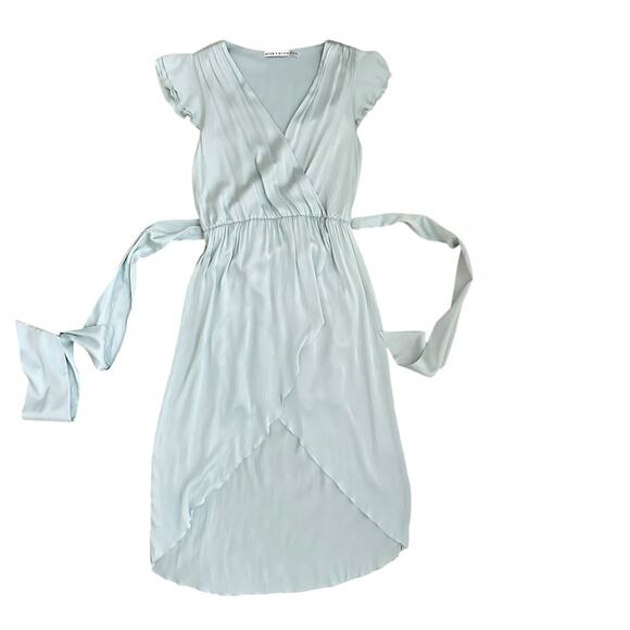 Alice + Olivia Silk Wrap Dress Sz 8 Icy Blue Flutter Sleeve High Low 90s Grunge - Picture 5 of 11